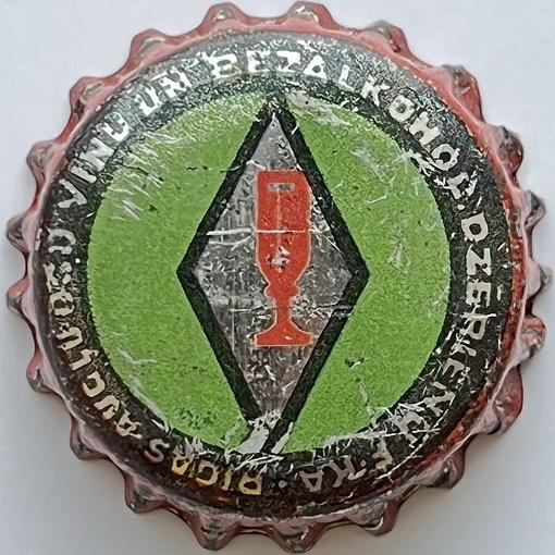 LV000104-2001